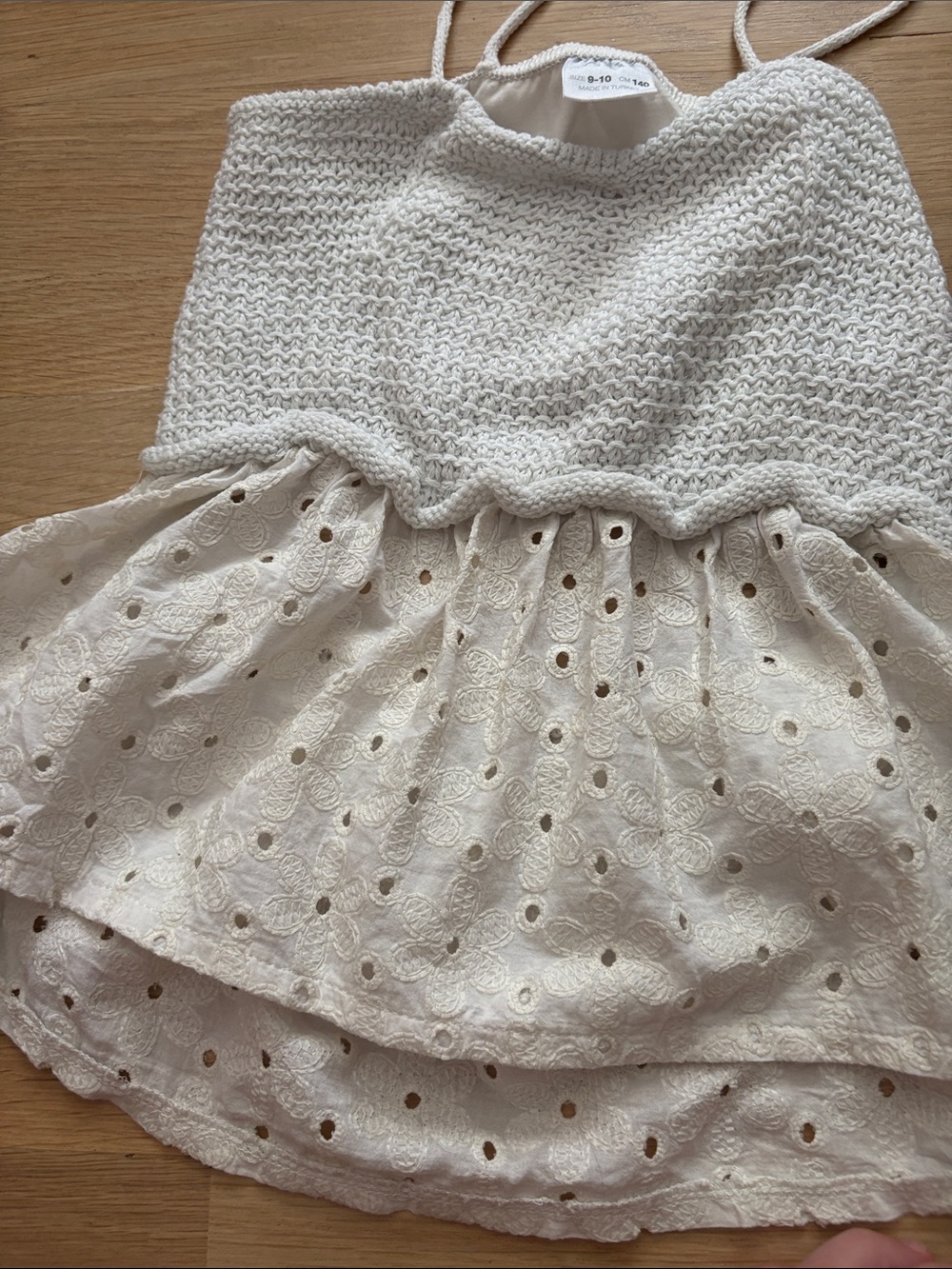 Zara White Eyelet Knit Camisole Top with Spaghetti Straps for Kids. - Picture 5 of 5